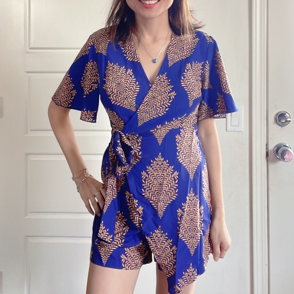 042 Boho Tropical Butterfly Sleeve Romper - Picture 7 of 13